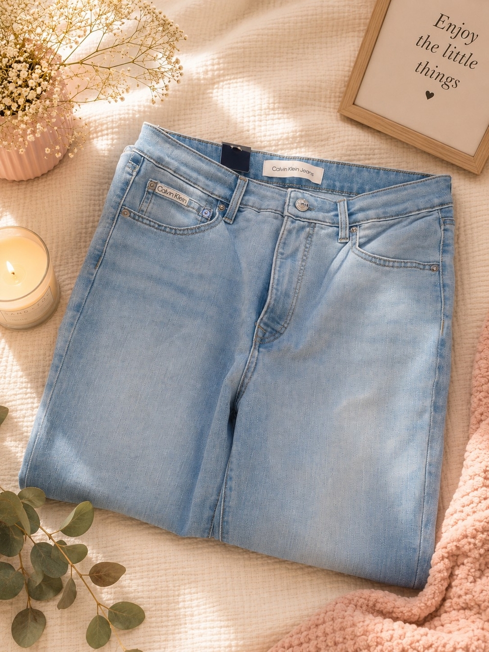 Calvin Klein Light Blue Straight-Leg Women’s Jeans